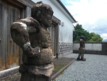都城歴史資料館　仁王像