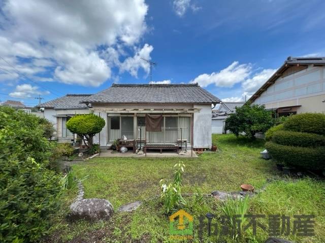 都城市広原町　中古一戸建て　