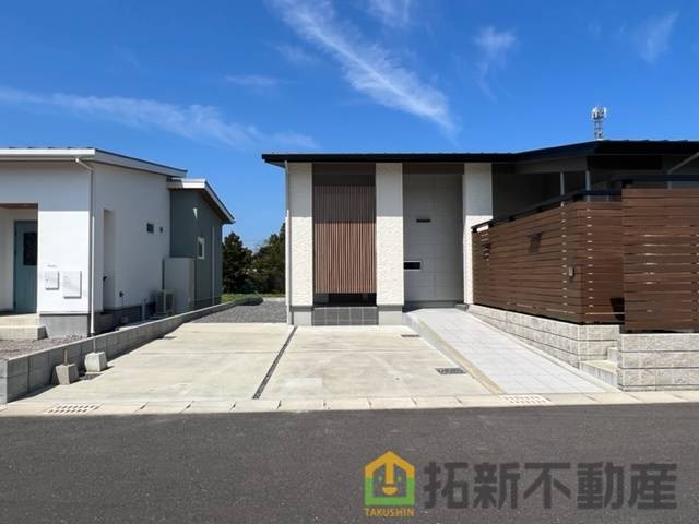 都城市太郎坊町　中古住宅2980万円　