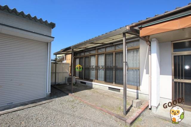 都城市志比田町　店付住宅　
