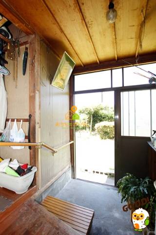 都城市志比田町　中古一戸建て　
