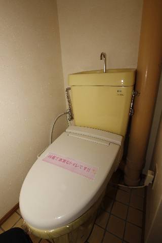 都城市志比田町　中古一戸建て　