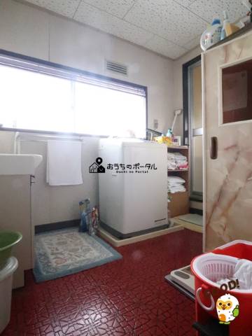 都城市志比田町　中古一戸建て　