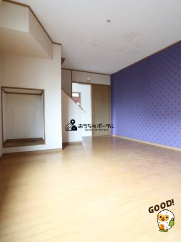 都城市南鷹尾町　店付住宅　