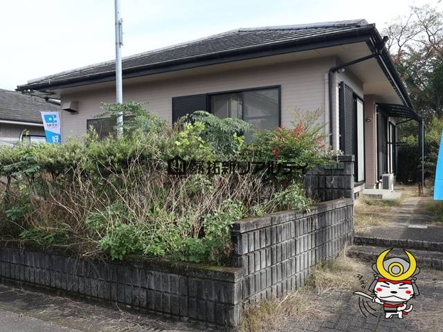 都城市安久町　中古一戸建て　