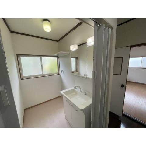 都城市南横市町　中古一戸建て　