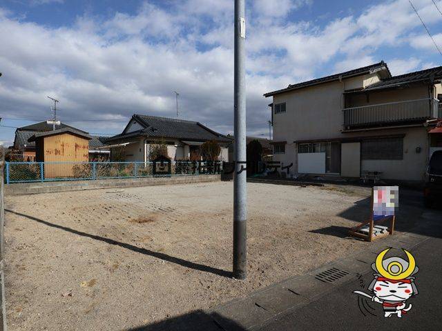 都城市鷹尾３丁目　中古一戸建て　