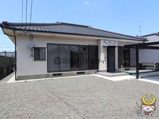 都城市広原町　中古一戸建て　