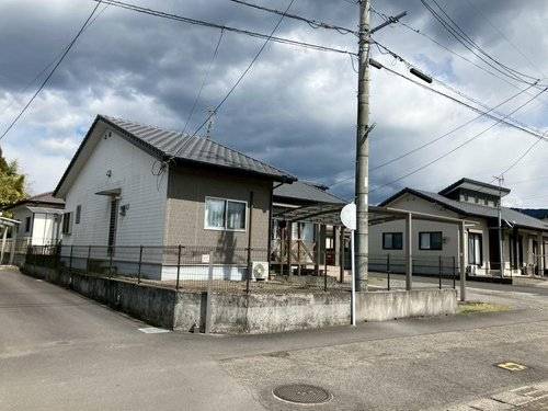 都城市安久町　中古一戸建て　