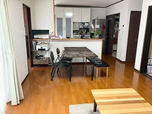 都城市安久町　中古一戸建て　