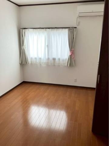 都城市安久町　中古一戸建て　