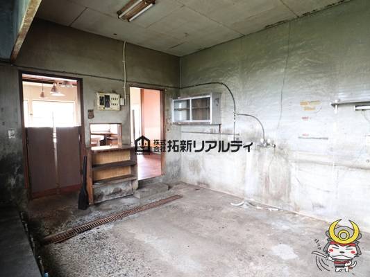 都城市花繰町　貸店舗　